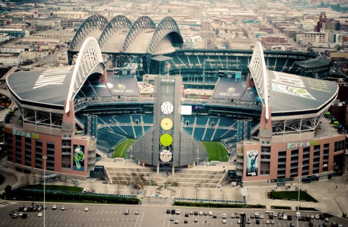 Composting and ocean-degradable straws help Seattle Seahawks to sustainability award